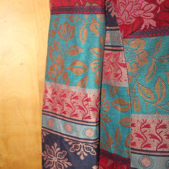 Coldwater Creek Colorful Tapestry 3 button Blazer Size 14 Petiite - Picture 3 of 10